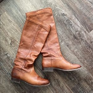 Womens size 8.5 Frye boots